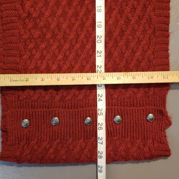 Red wine color neck scarf - Picture 4 of 5